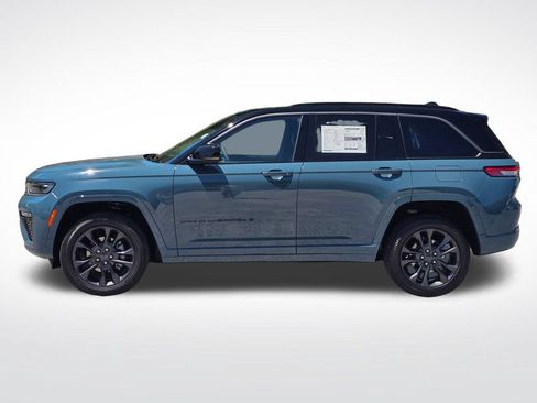 New 2026 Jeep Grand Cherokee Limited AWD/4WD image 17