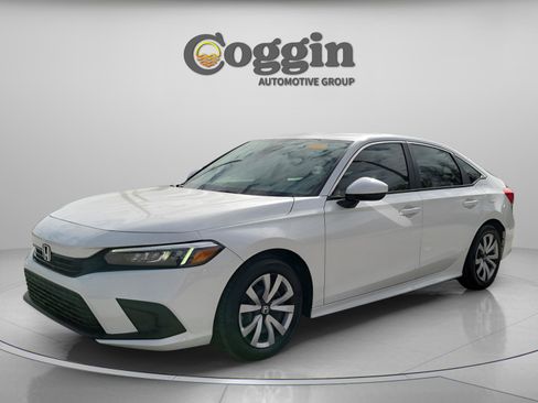 Certified 2024 Honda Civic LX image 1