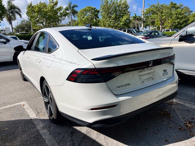 Used 2024 Honda Accord Sport image 4
