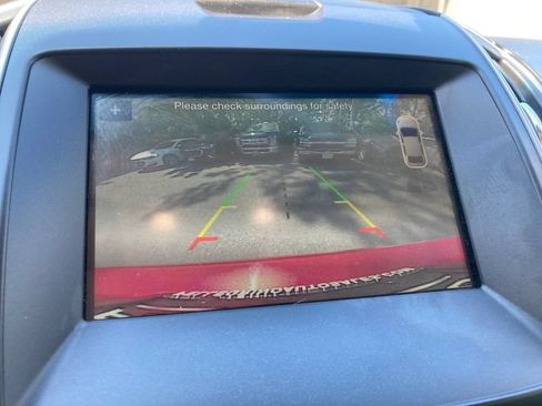 Used 2018 Ford Edge SEL w/ Equipment Group 201A AWD/4WD image 24