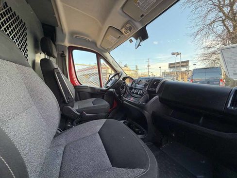 Used 2018 RAM ProMaster 1500 image 18