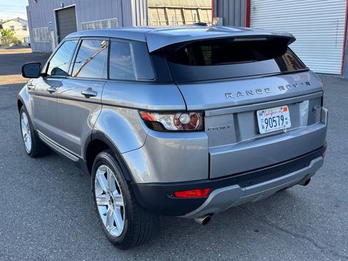 Used 2013 Land Rover Range Rover Evoque Pure w/ Climate Comfort Pkg AWD/4WD image 7