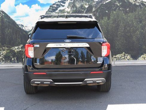 Used 2020 Ford Explorer XLT w/ Equipment Group 202A AWD/4WD image 10