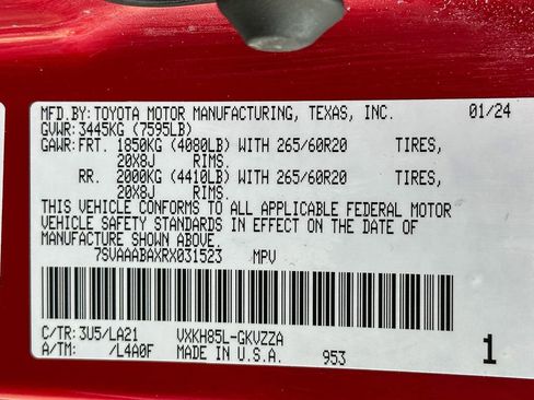 Certified 2024 Toyota Sequoia Platinum image 32