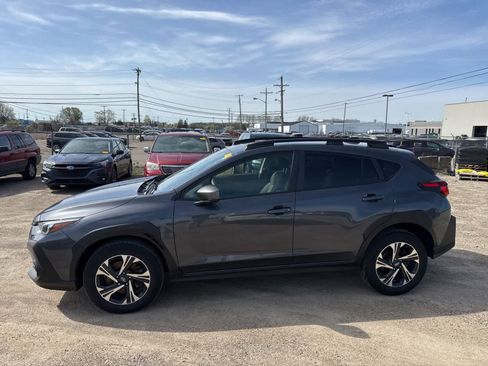 Used 2024 Subaru Crosstrek 2.0i Premium AWD/4WD image 12