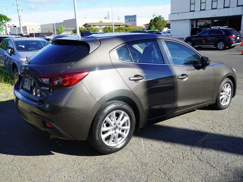 Used 2014 MAZDA MAZDA3 i Grand Touring FWD image 26