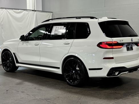 New 2027 BMW X7 xDrive40i w/ M Sport Package AWD/4WD image 6