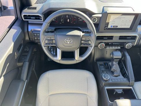 Used 2025 Toyota 4Runner SR5 image 14