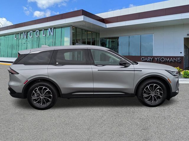 New 2026 Lincoln Nautilus Premier w/ Equipment Group 102A AWD/4WD image 3