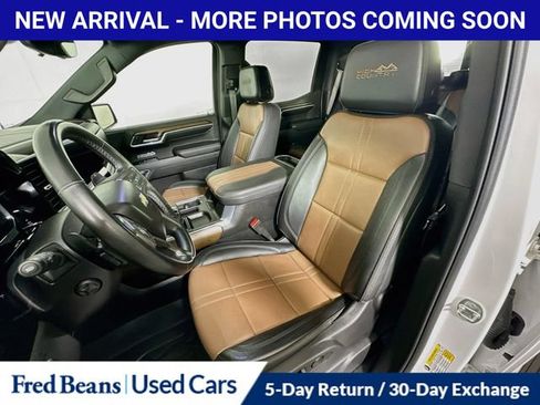 Used 2024 Chevrolet Silverado 1500 High Country w/ High Country Premium Package AWD/4WD image 29