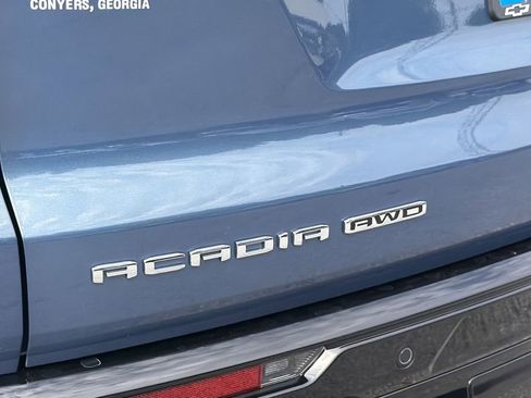 New 2026 GMC Acadia Denali Ultimate w/ LPO, Floor Liner Package AWD/4WD image 24
