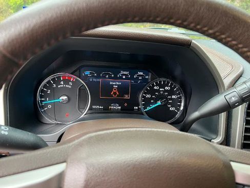 Used 2022 Ford F350 King Ranch w/ Chrome Package image 16