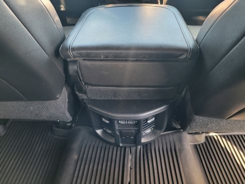 Used 2019 RAM 3500 Laramie image 17