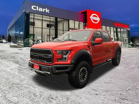 Used 2019 Ford F150 Raptor w/ Equipment Group 802A Luxury image 3
