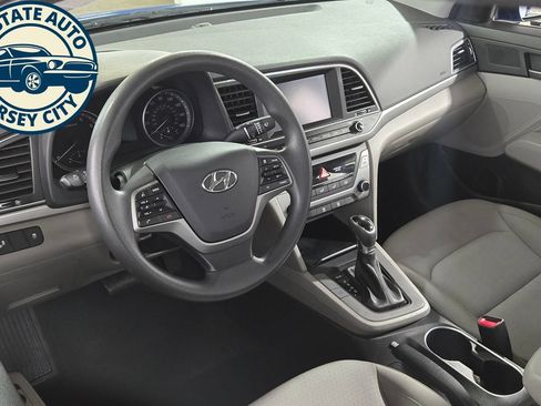 Used 2018 Hyundai Elantra SEL FWD image 10
