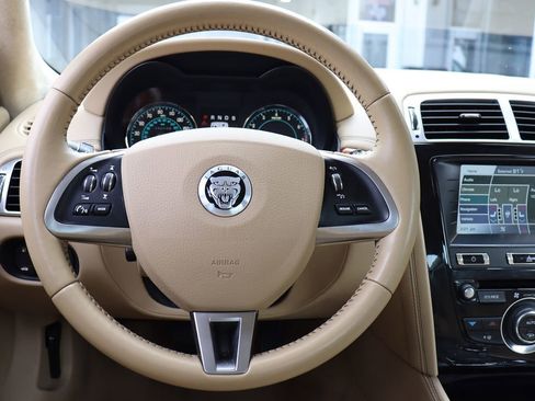 Used 2013 Jaguar XK Coupe image 19