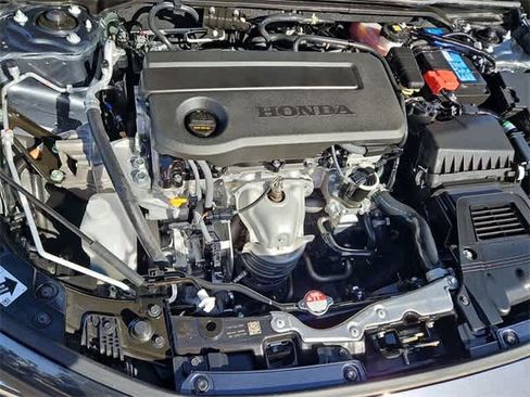 Used 2025 Honda Civic Sport image 14