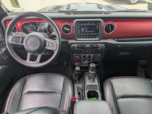 Used 2022 Jeep Gladiator Rubicon w/ LED Lighting Group AWD/4WD image 14