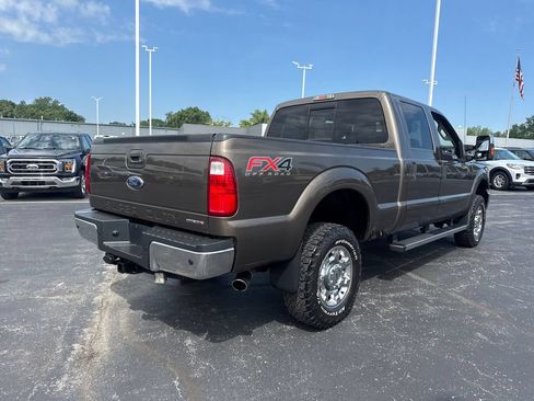 Used 2015 Ford F250 XLT w/ XLT Premium Package AWD/4WD image 7