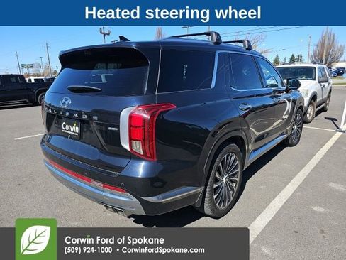 Used 2023 Hyundai Palisade Calligraphy image 11