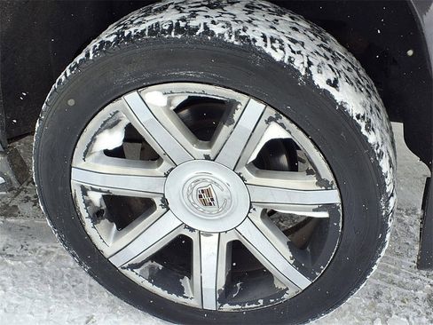 Used 2015 Cadillac Escalade Luxury image 7