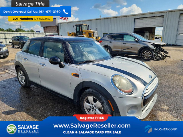 Used 2015 MINI Cooper 4-Door Hardtop FWD image 5