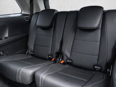 Certified 2026 Mercedes-Benz GLS 450 4MATIC image 23