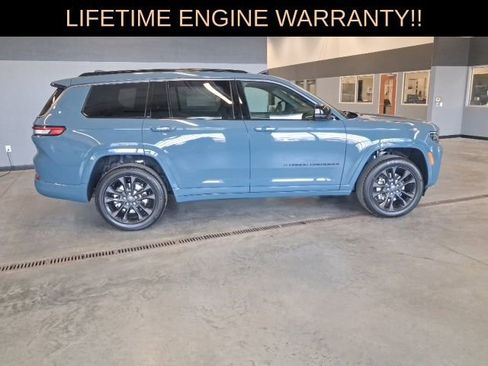 New 2026 Jeep Grand Cherokee L Limited AWD/4WD image 9