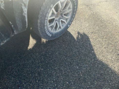 Used 2020 Toyota Tacoma TRD Sport image 12