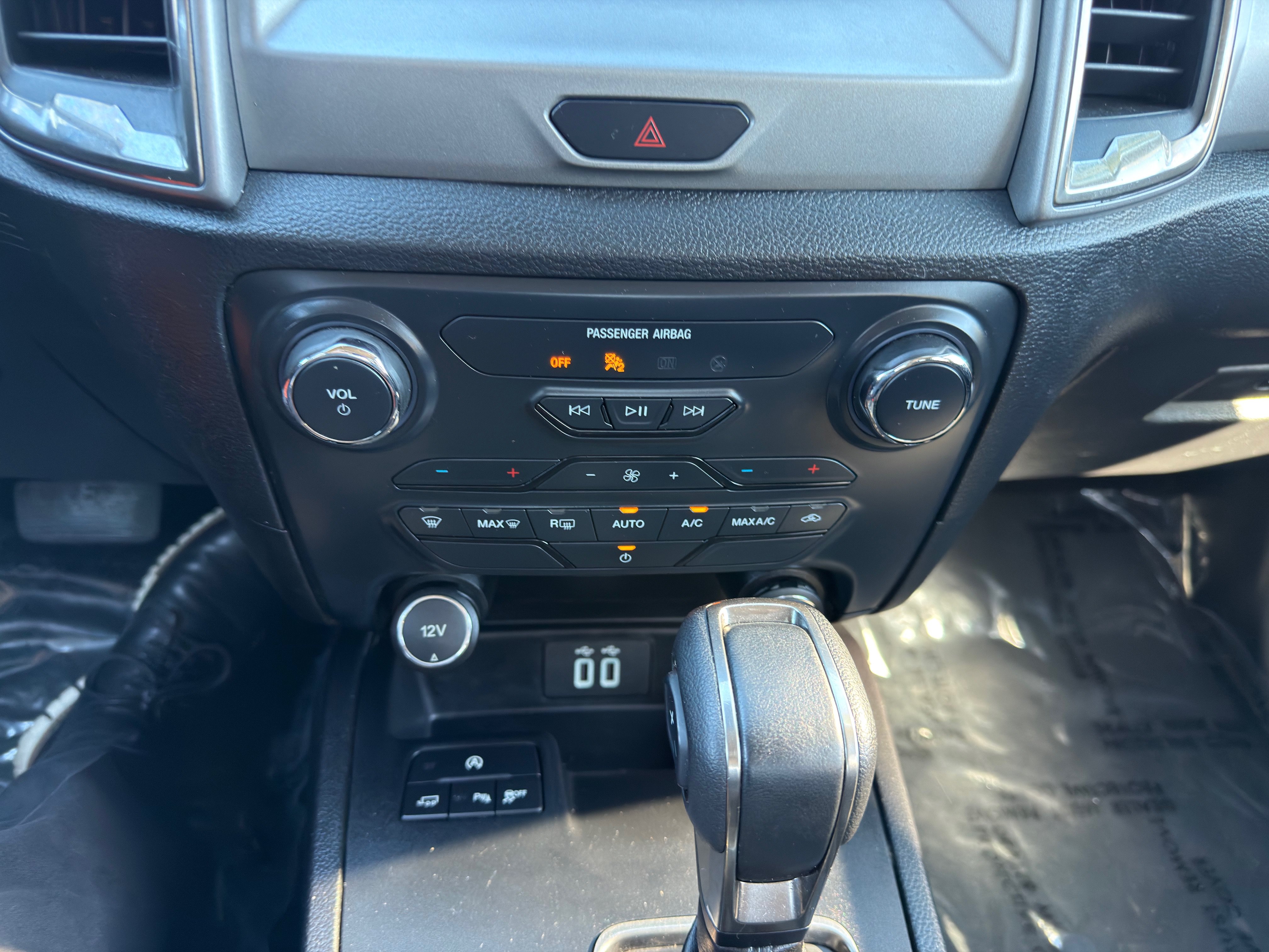 Used 2020 Ford Ranger XLT w/ Equipment Group 301A Mid RWD image 32