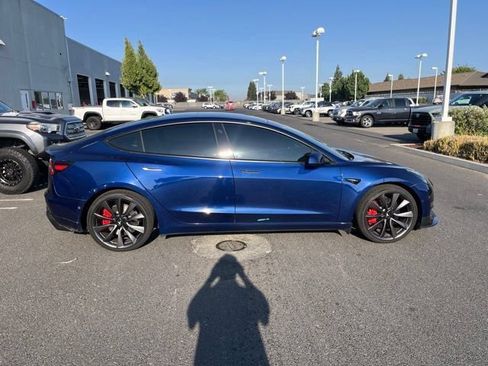 Used 2018 Tesla Model 3 Performance AWD/4WD image 3