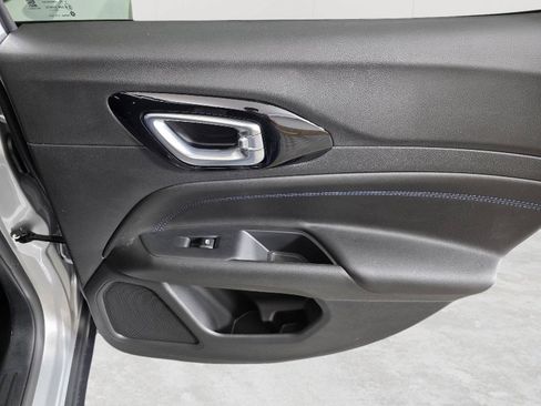 New 2026 Jeep Compass Limited AWD/4WD image 23