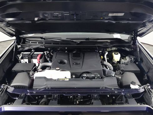 Used 2025 Toyota Tundra Limited image 15