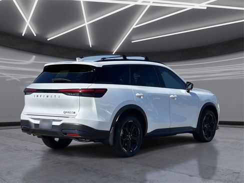 New 2026 INFINITI QX60 Sport w/ Dark Cargo Package image 4