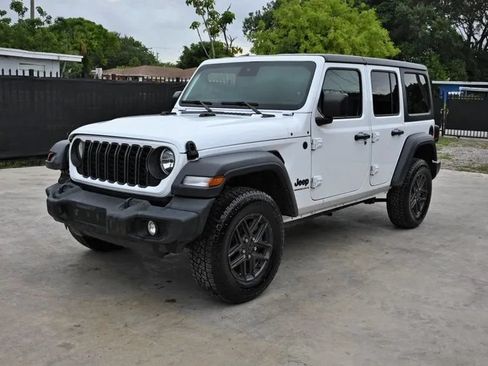 Used 2024 Jeep Wrangler Unlimited Sport AWD/4WD image 1