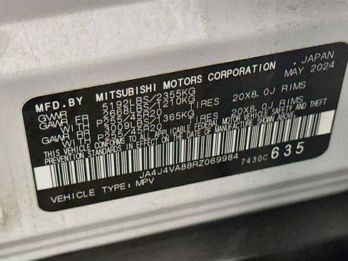 Used 2024 Mitsubishi Outlander SE AWD/4WD image 12