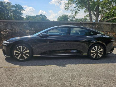 Used 2024 Lucid Air Pure RWD image 6