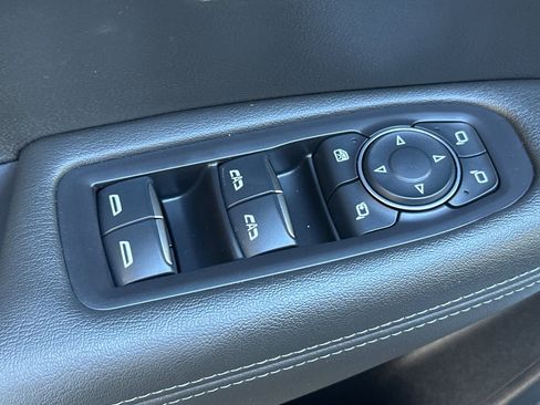 Certified 2024 Cadillac XT6 Premium Luxury image 12