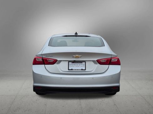 Used 2020 Chevrolet Malibu LS w/ Driver Confidence Package image 5