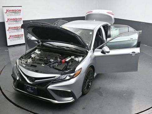 Used 2023 Toyota Camry XSE FWD image 40