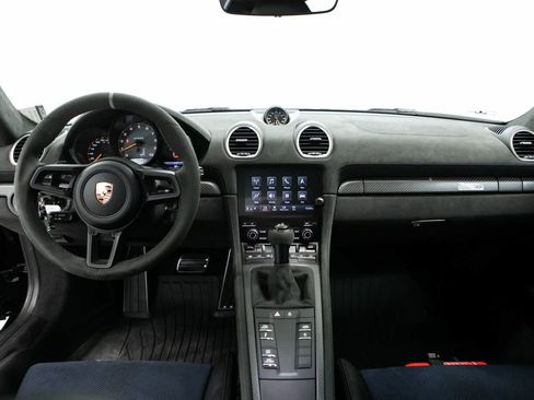 Used 2024 Porsche 718 Cayman GT4 RS RWD image 13