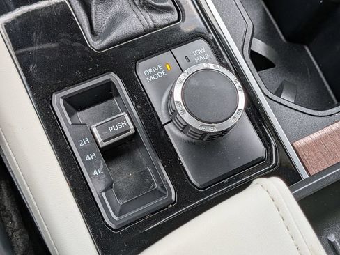Used 2023 Toyota Tundra Capstone AWD/4WD image 27