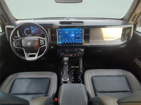 Used 2021 Ford Bronco Outer Banks image 12
