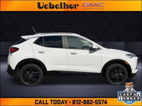 Used 2024 Buick Encore GX Sport Touring w/ Comfort Package image 2