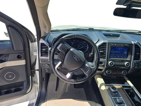 Used 2021 Ford Expedition Max Platinum image 12