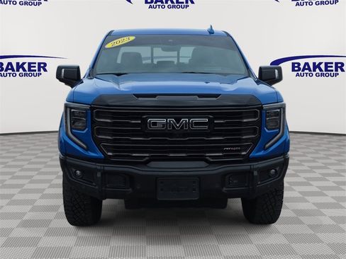Used 2023 GMC Sierra 1500 AT4X image 2
