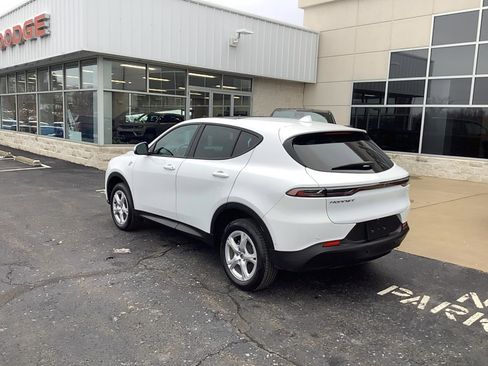 Used 2023 Dodge Hornet GT Plus w/ Tech Pack Plus w/o Parking image 5