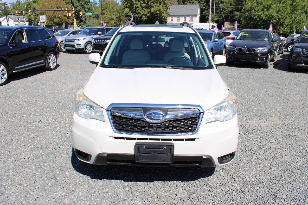 Used 2014 Subaru Forester 2.5i Premium w/ All-Weather Package AWD/4WD image 3