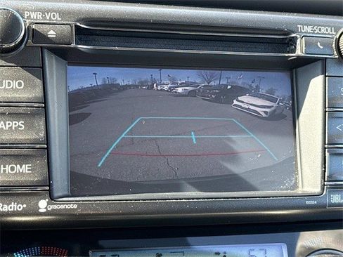 Used 2015 Toyota RAV4 Limited image 21