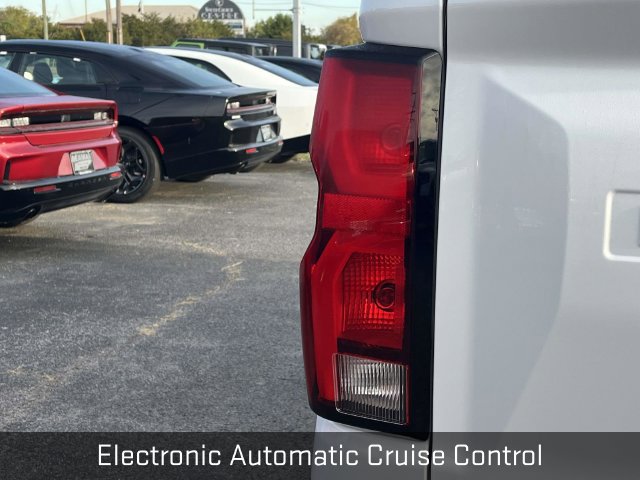 Used 2023 Chevrolet Colorado ZR2 w/ ZR2 Convenience Package III AWD/4WD image 10